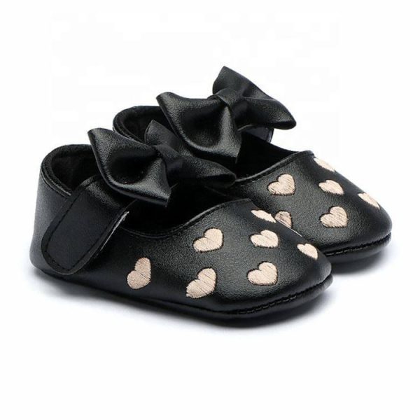 Bow-Knot Heart Pattern Faux Leather Shoes