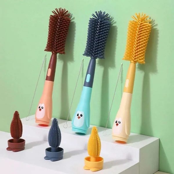 3-in-1 feeder cleaner brush.